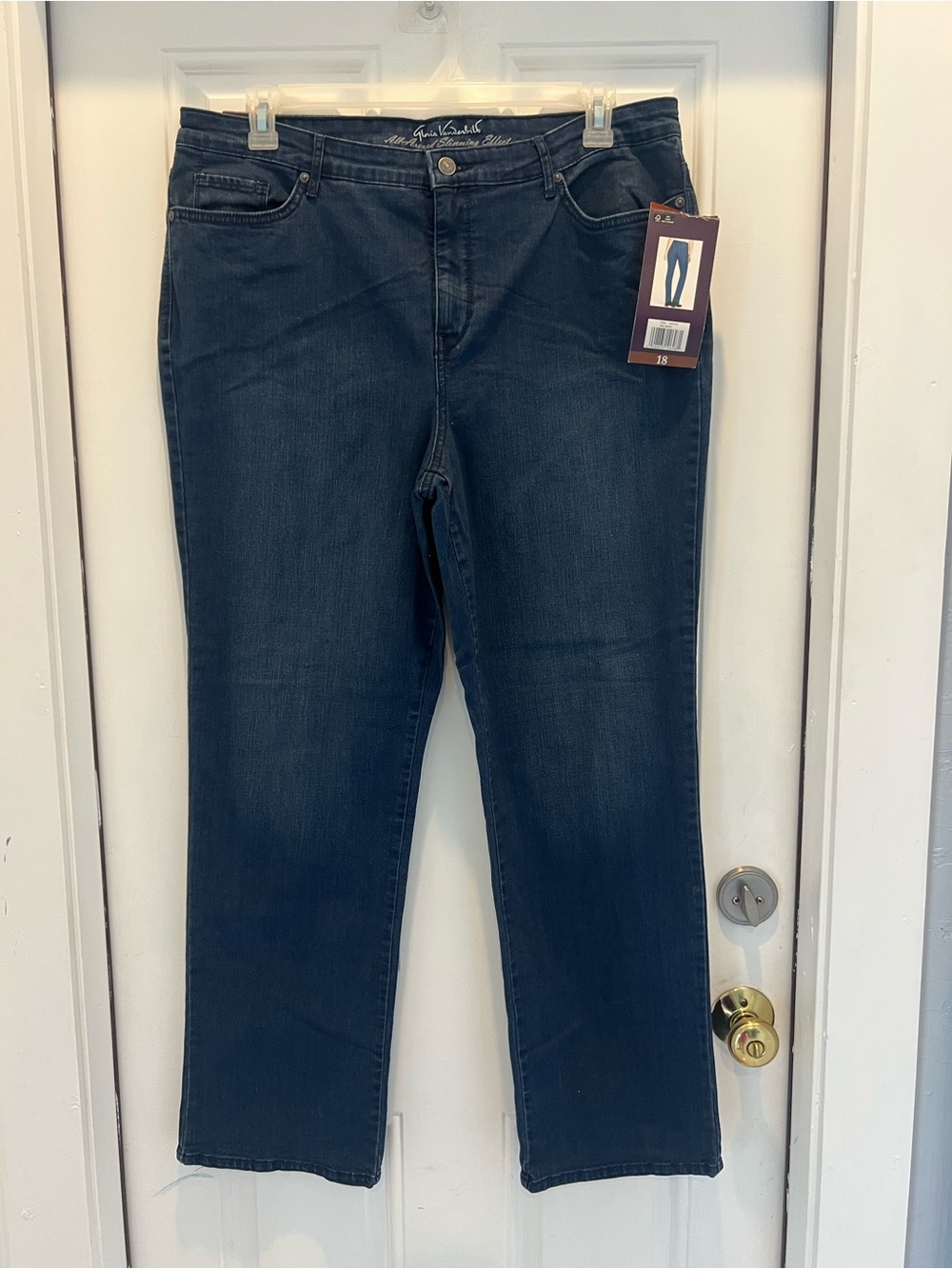 Gloria Vanderbilt Rail Straight Jeans Womens 18 (40x31) Blue Denim NWT # 337